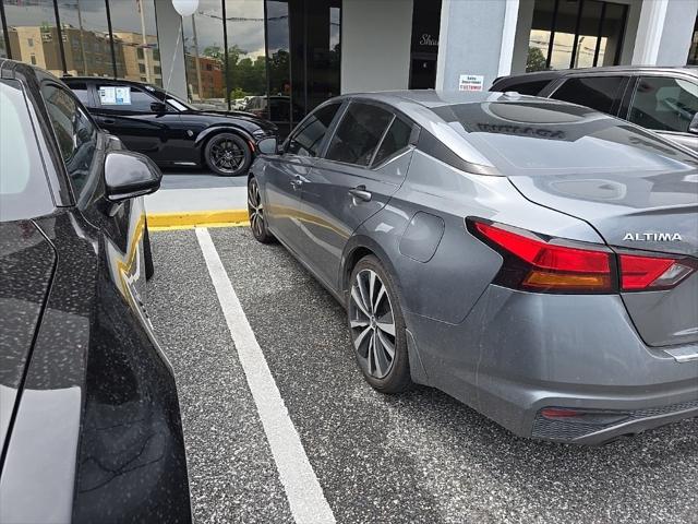 2021 Nissan Altima SR VC-Turbo FWD