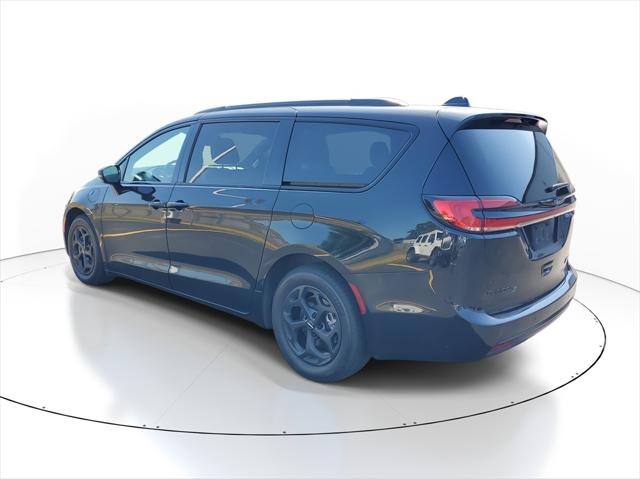 2021 Chrysler Pacifica Hybrid Limited