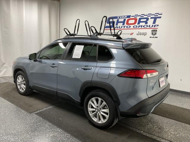 2022 Toyota Corolla Cross LE