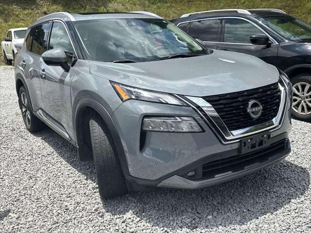 2022 Nissan Rogue SL FWD