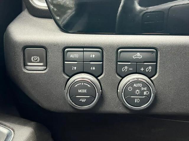 2023 Chevrolet Silverado 1500 4WD Crew Cab Short Bed RST