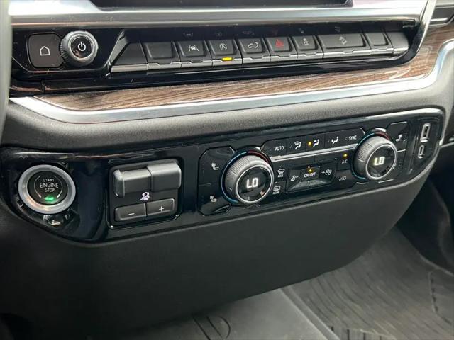 2023 Chevrolet Silverado 1500 4WD Crew Cab Short Bed RST