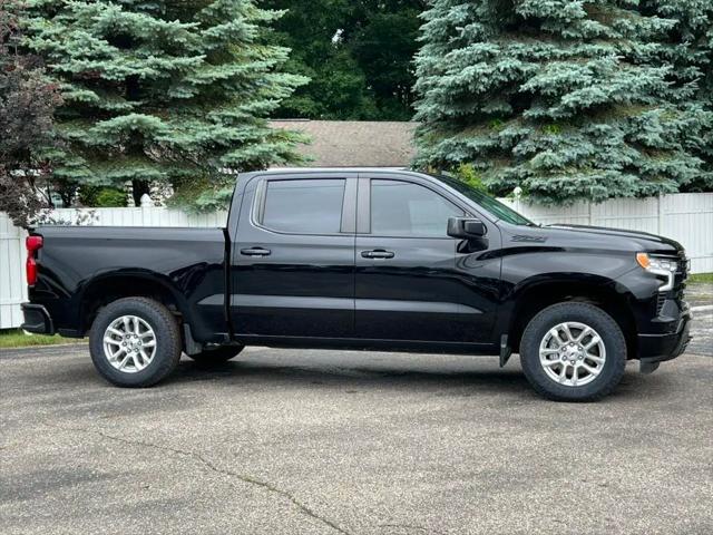 2023 Chevrolet Silverado 1500 4WD Crew Cab Short Bed RST