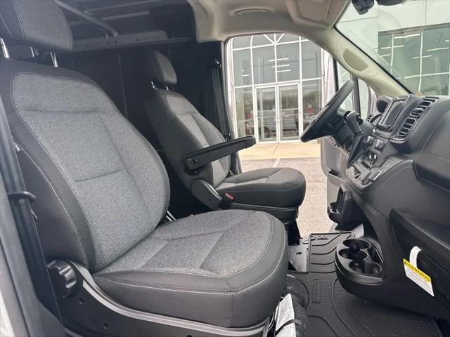 2025 Ram ProMaster Cargo Van Tradesman Low Roof 136" WB w/Pass Seat