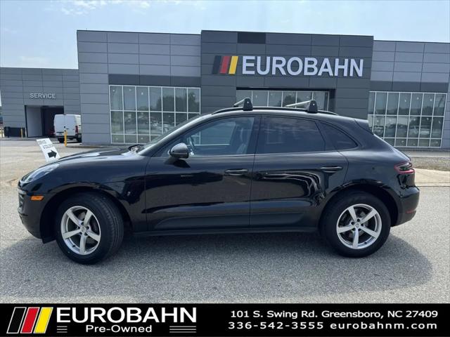 2017 Porsche Macan Standard