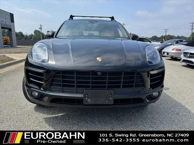 2017 Porsche Macan Standard