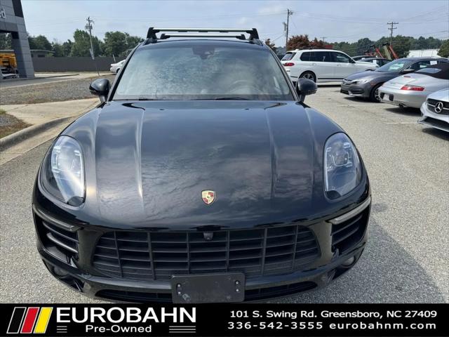 2017 Porsche Macan Standard