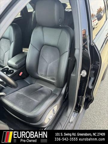 2017 Porsche Macan Standard