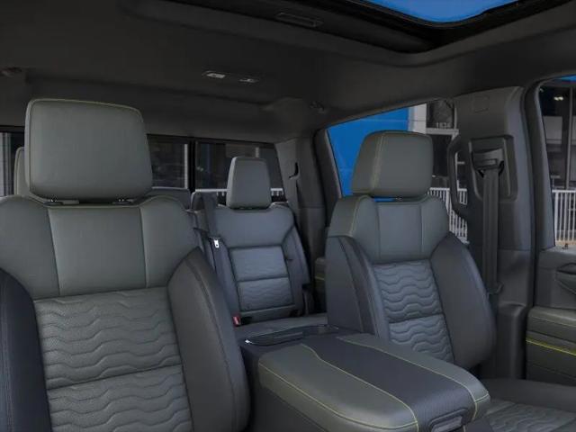 2025 Chevrolet Silverado 2500HD 4WD Crew Cab Standard Bed ZR2