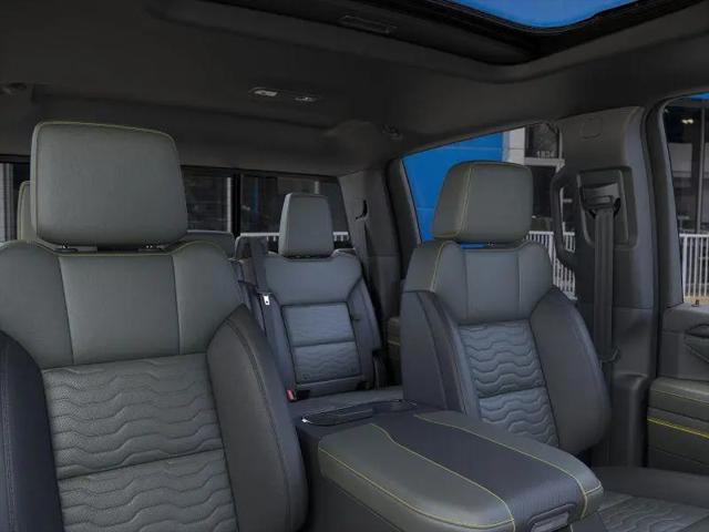 2025 Chevrolet Silverado 2500HD 4WD Crew Cab Standard Bed ZR2