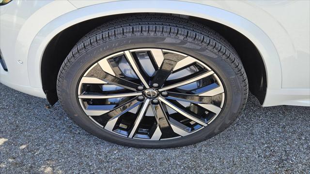 2026 Volvo XC90 Plus, B6 AWD Gas (mild hybrid), Gasoline, Bright, 7 Seats