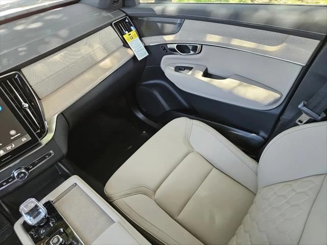 2026 Volvo XC90 Plus, B6 AWD Gas (mild hybrid), Gasoline, Bright, 7 Seats