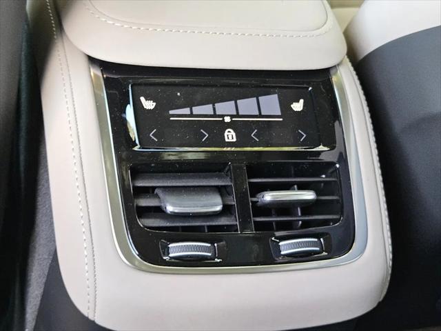 2026 Volvo XC90 Plus, B6 AWD Gas (mild hybrid), Gasoline, Bright, 7 Seats