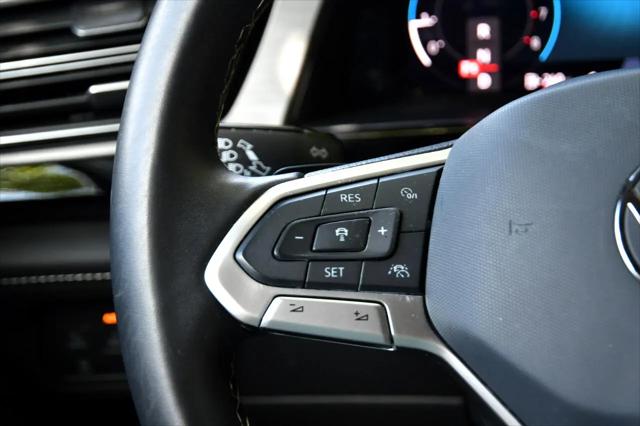 2024 Volkswagen Atlas Cross Sport 2.0T SE w/Technology