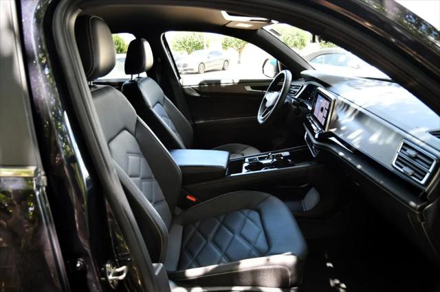 2024 Volkswagen Atlas Cross Sport 2.0T SE w/Technology