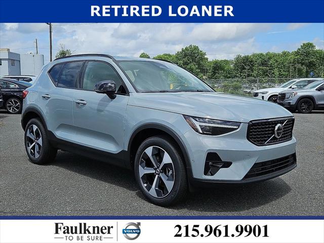 2026 Volvo XC40 Plus, B5 AWD Gas (mild hybrid), Dark for sale in Trevose, PA