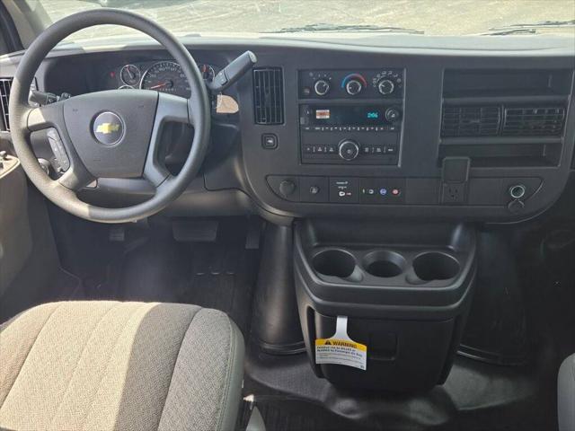 2025 Chevrolet Express Cargo Van RWD 2500 Regular Wheelbase WT