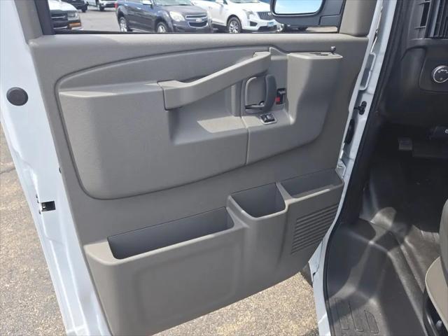 2025 Chevrolet Express Cargo Van RWD 2500 Regular Wheelbase WT