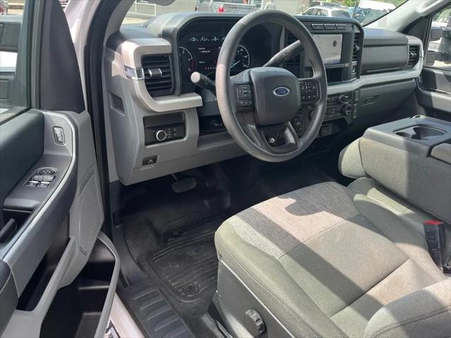 2023 Ford F-550 XLT