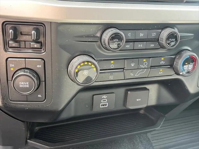 2023 Ford F-550 XLT