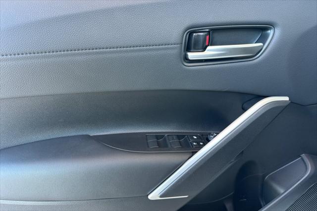 2025 Toyota Corolla Cross XLE