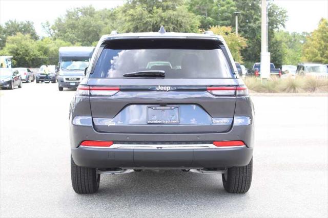 2025 Jeep Grand Cherokee GRAND CHEROKEE LAREDO X 4X2