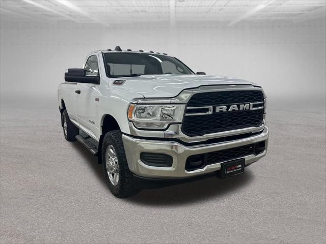 2021 RAM 3500 Tradesman Regular Cab 4x4 8 Box