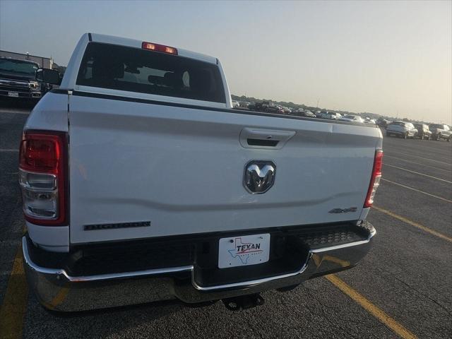 2022 RAM 2500 Big Horn Crew Cab 4x4 64 Box