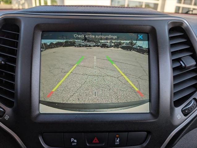 2021 Jeep Cherokee Trailhawk 4X4 2021 Jeep Cherokee Trailhawk 4X4