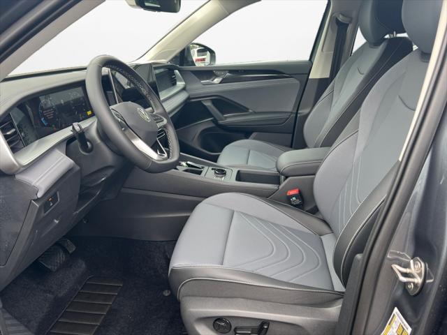 2025 Volkswagen Tiguan 2.0T SE