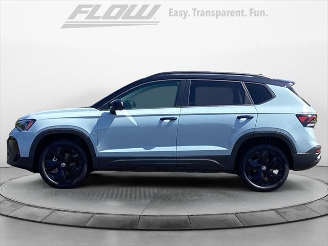2025 Volkswagen Taos 1.5T SE Black