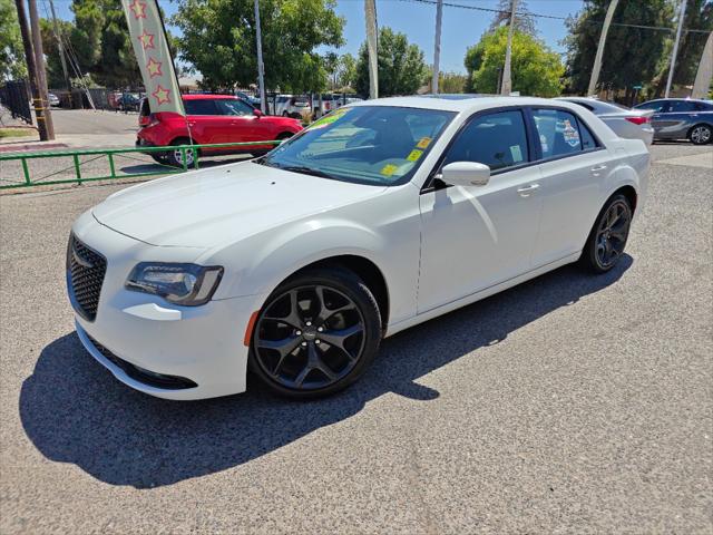 2022 Chrysler 300 S
