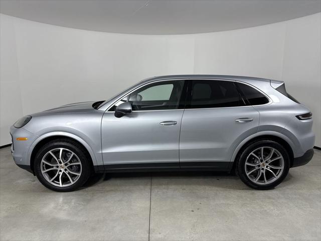 2025 Porsche Cayenne Unknown