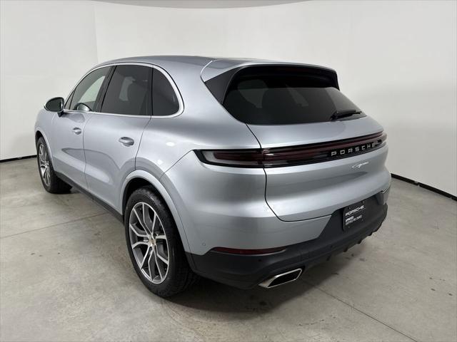 2025 Porsche Cayenne Unknown