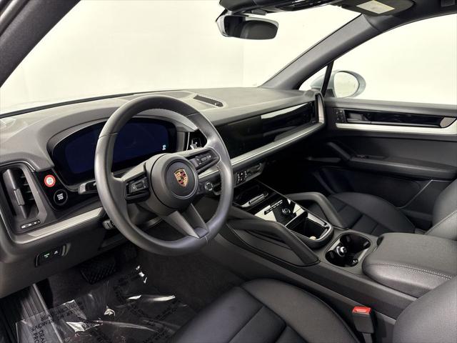 2025 Porsche Cayenne Unknown