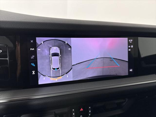2025 Porsche Cayenne Unknown