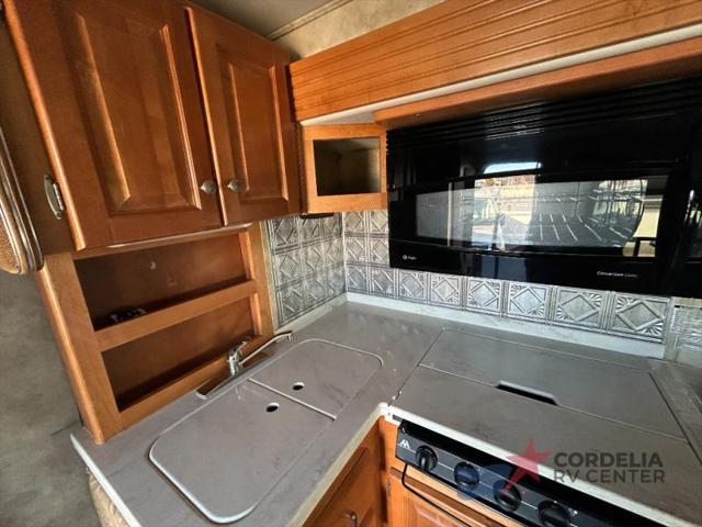 2008 Ford E-450 Cutaway Unknown