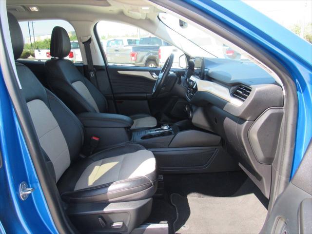 2021 Ford Escape Titanium Hybrid