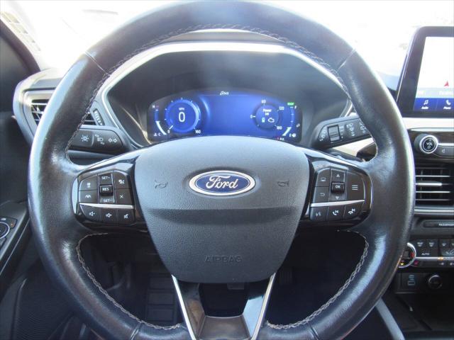2021 Ford Escape Titanium Hybrid