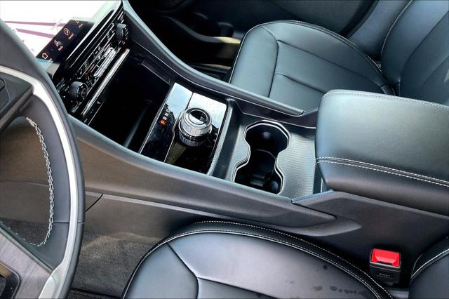 New 2025 Jeep Grand Cherokee L For Sale in Millington, TN