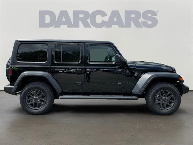 2025 Jeep Wrangler 4-Door Summit 4x4