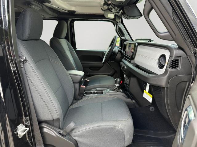 2025 Jeep Wrangler 4-Door Summit 4x4
