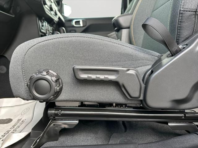 2025 Jeep Wrangler 4-Door Summit 4x4