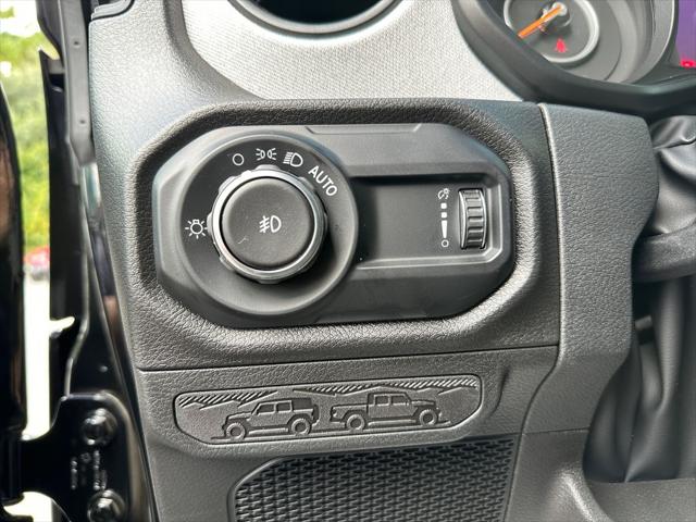 2025 Jeep Wrangler 4-Door Summit 4x4