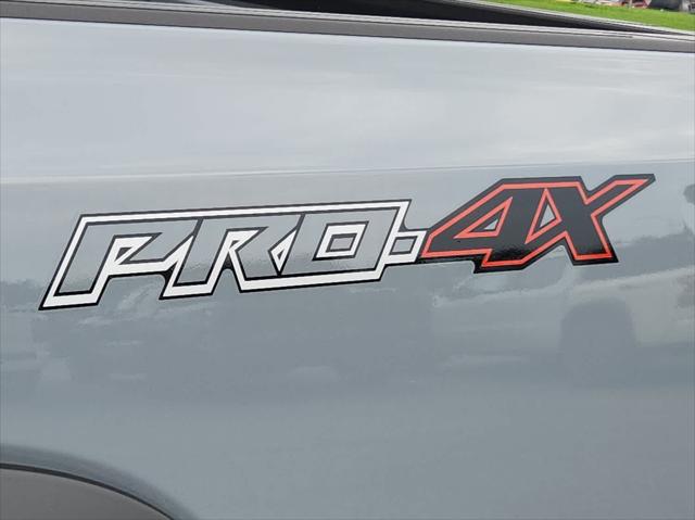 2025 Nissan Frontier Crew Cab PRO-4X 4x4