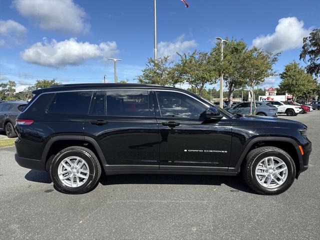 2025 Jeep Grand Cherokee GRAND CHEROKEE L LAREDO X 4X4