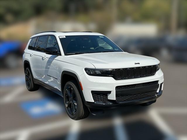 2025 Jeep Grand Cherokee GRAND CHEROKEE L ALTITUDE X 4X4
