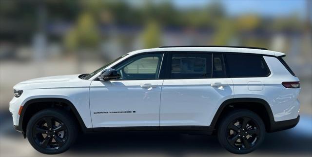 2025 Jeep Grand Cherokee GRAND CHEROKEE L ALTITUDE X 4X4