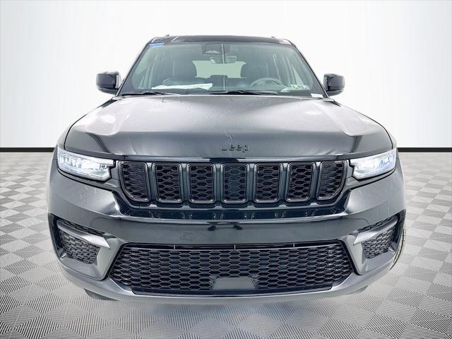 2025 Jeep Grand Cherokee GRAND CHEROKEE ALTITUDE X 4X4 2025 Jeep Grand Cherokee GRAND CHEROKEE ALTITUDE X 4X4