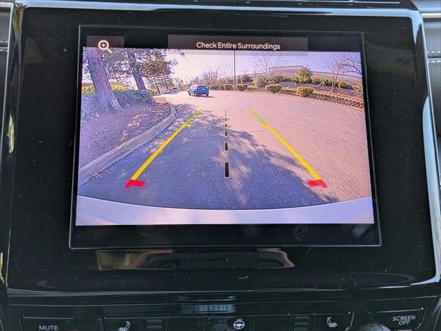 2025 Jeep Grand Cherokee Laredo X 4x4